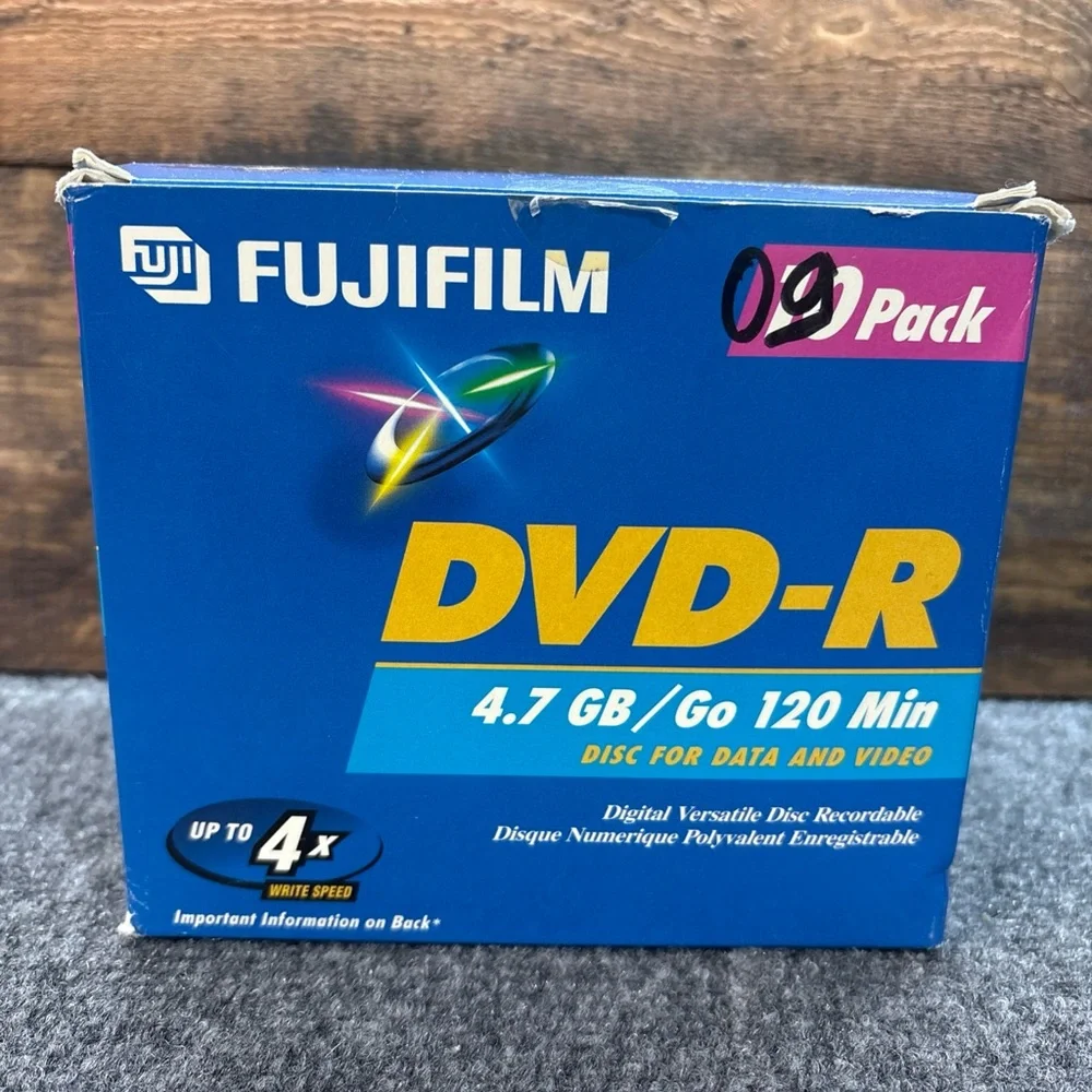 Fujifilm DVD-R 9 Pack 4.7 GB 120 Min Sealed Jewel Cases for DVD-RW / DVD RAM